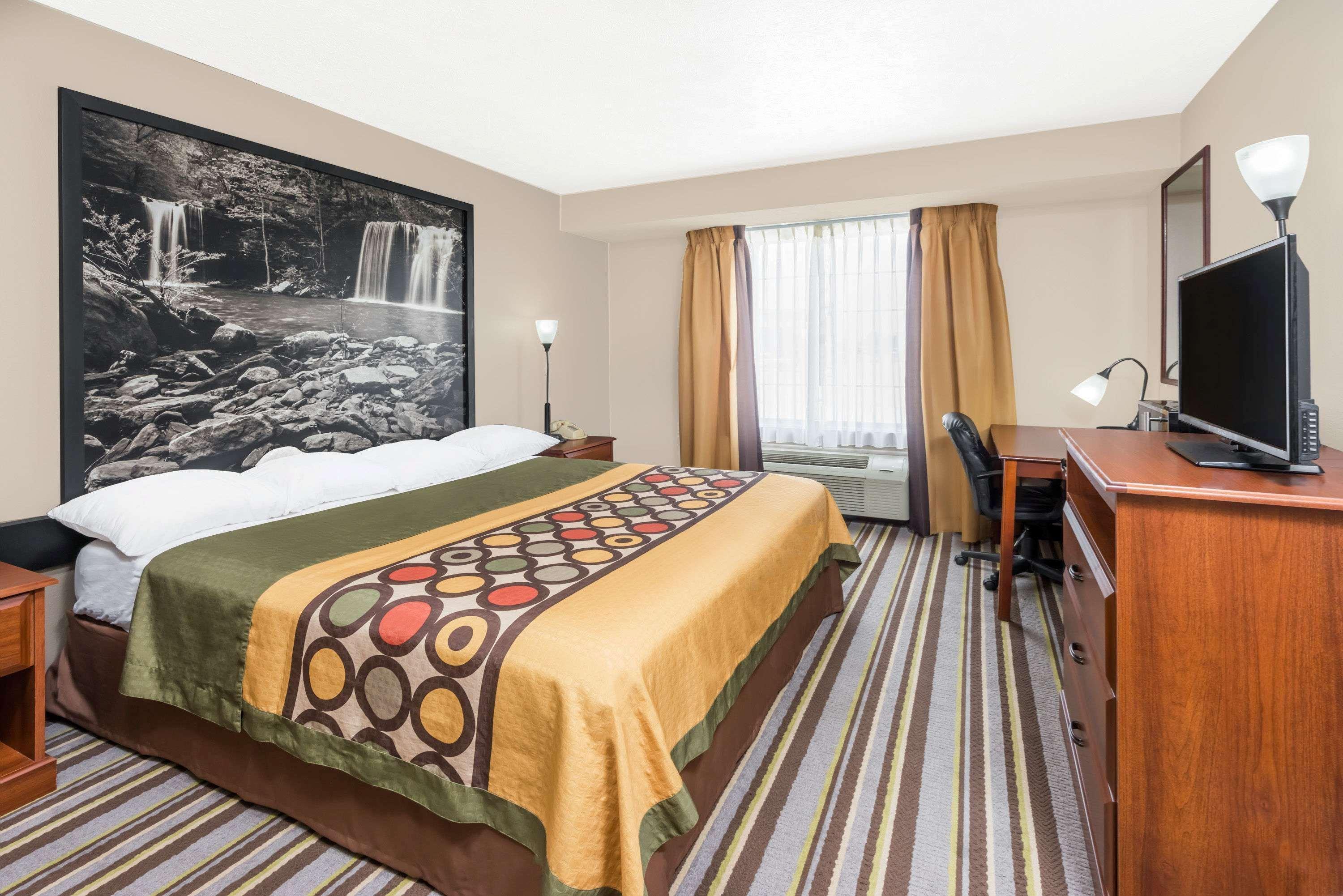 Super 8 By Wyndham Bolivar Exterior foto